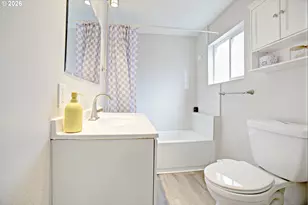 8425 N Swenson St, Portland, OR 97203 - Photo 22