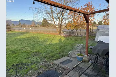 5570/5592 B St, Springfield, OR 97478 - Photo 4