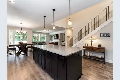 608 NE 150th Cir, Vancouver, WA 98685 - Photo 8
