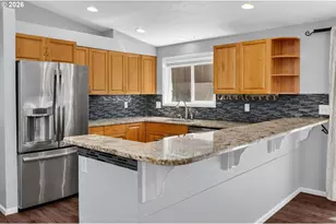 815 S 72nd St, Springfield, OR 97478 - Photo 14