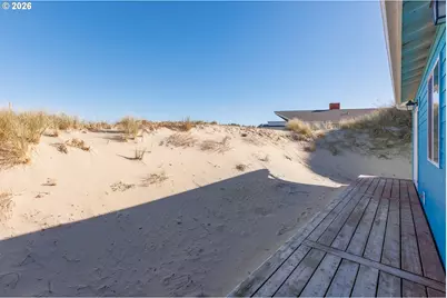105 NW Oceania Dr, Waldport, OR 97394 - Photo 26