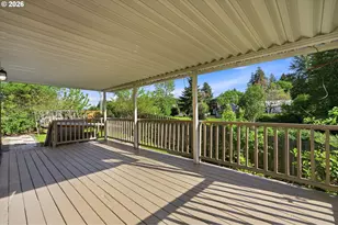 328 SW 38th Loop, Gresham, OR 97080 - Photo 36
