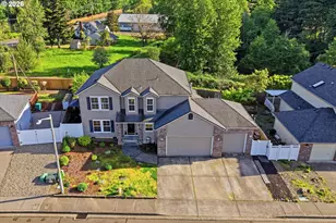 328 SW 38th Loop, Gresham, OR 97080 - Photo 2