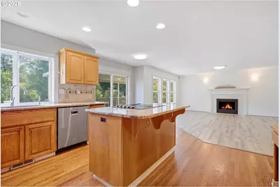 328 SW 38th Loop, Gresham, OR 97080 - Photo 16