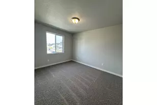 3189 S Magnolia Dr, Cornelius, OR 97124 - Photo 16