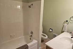 290 N 3rd Ct, Coos Bay, OR 97420 - Photo 18