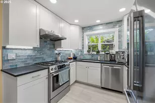 4612 NE 28th Ave, Portland, OR 97211 - Photo 14