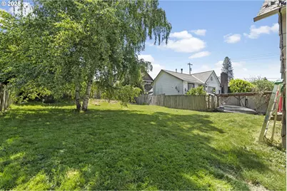 410 E D St, Rainier, OR 97048 - Photo 26