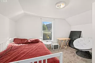 410 E D St, Rainier, OR 97048 - Photo 12