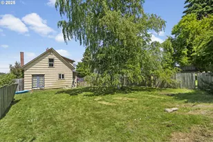 410 E D St, Rainier, OR 97048 - Photo 24