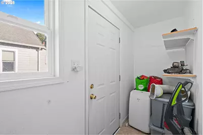 410 E D St, Rainier, OR 97048 - Photo 20