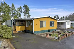 3760 Hwy 101, Florence, OR 97439 - Photo 2