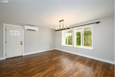 325 Kellisha Ln, Roseburg, OR 97471 - Photo 4