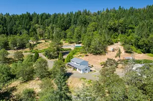 325 Kellisha Ln, Roseburg, OR 97471 - Photo 48