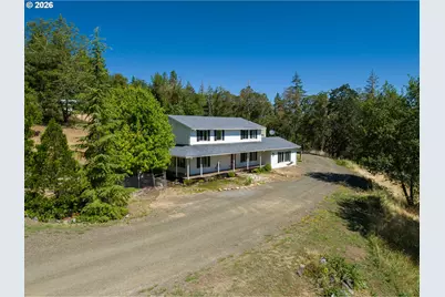 325 Kellisha Ln, Roseburg, OR 97471 - Photo 1