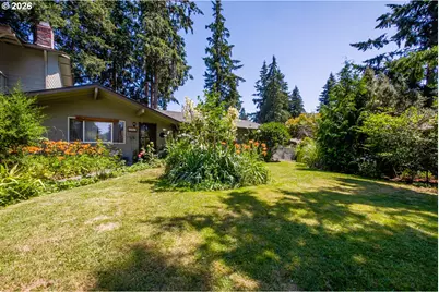 12401 NE 10th St, Vancouver, WA 98684 - Photo 4