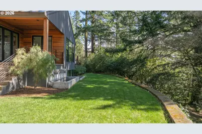 5202 SW Burton Dr, Portland, OR 97221 - Photo 44