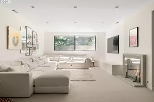 5202 SW Burton Dr, Portland, OR 97221 - Photo 26