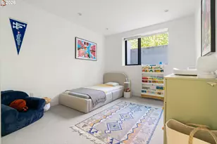 5202 SW Burton Dr, Portland, OR 97221 - Photo 32