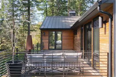 5202 SW Burton Dr, Portland, OR 97221 - Photo 42