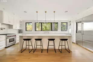 5202 SW Burton Dr, Portland, OR 97221 - Photo 10