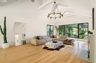 5202 SW Burton Dr, Portland, OR 97221 - Photo 4