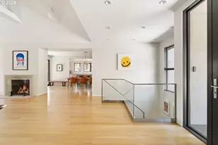 5202 SW Burton Dr, Portland, OR 97221 - Photo 14