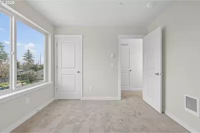 9277 E Burnside St, Portland, OR 97216 - Photo 18