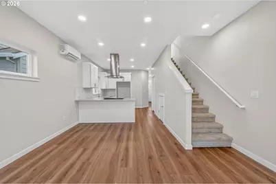 9277 E Burnside St, Portland, OR 97216 - Photo 8