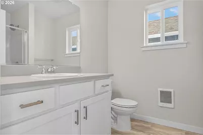 9277 E Burnside St, Portland, OR 97216 - Photo 14