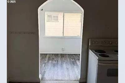 1914 SE Court Ave, Pendleton, OR 97801 - Photo 10