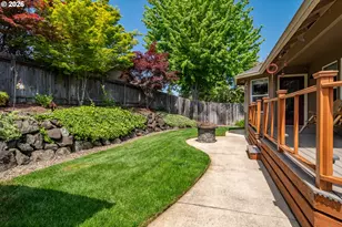 317 Greystone St, Sutherlin, OR 97479 - Photo 46