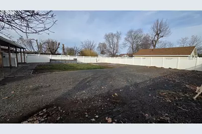 688 SW Cedar St, Pilot Rock, OR 97868 - Photo 28