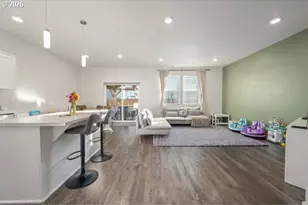 2985 W St, Springfield, OR 97477 - Photo 8