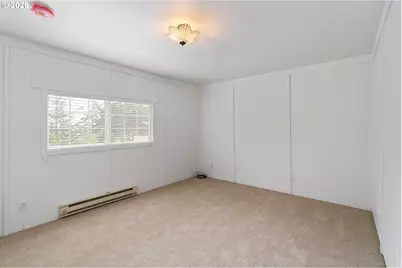 125 11th St, Florence, OR 97439 - Photo 34