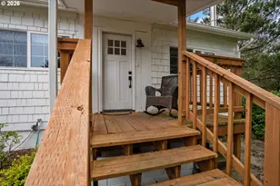 125 11th St, Florence, OR 97439 - Photo 20