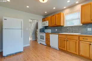 1139 NE Hembree St, McMinnville, OR 97128 - Photo 16