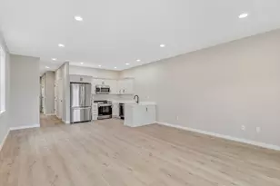 122 SW Alder Ct, Warrenton, OR 97146 - Photo 12