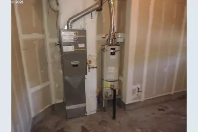 6214 NE 84th Ave, Vancouver, WA 98662 - Photo 12