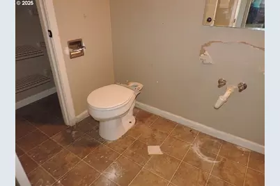 6214 NE 84th Ave, Vancouver, WA 98662 - Photo 10