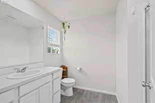 821 N 19th Ave, Cornelius, OR 97113 - Photo 22
