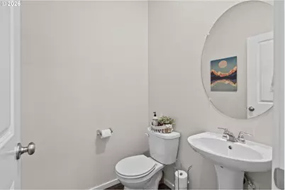 821 N 19th Ave, Cornelius, OR 97113 - Photo 16