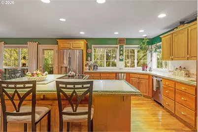 2770 NE Roberts Ln, Newberg, OR 97132 - Photo 14