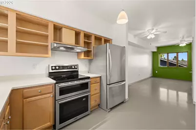 2525 N Killingsworth St #311, Portland, OR 97217 - Photo 6