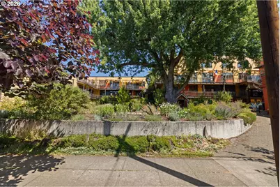 2525 N Killingsworth St #311, Portland, OR 97217 - Photo 2