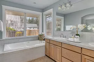 16635 SE Sunridge Ln, Milwaukie, OR 97267 - Photo 24