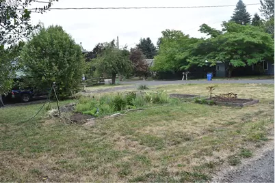 109 McClure Ln, Eugene, OR 97404 - Photo 6