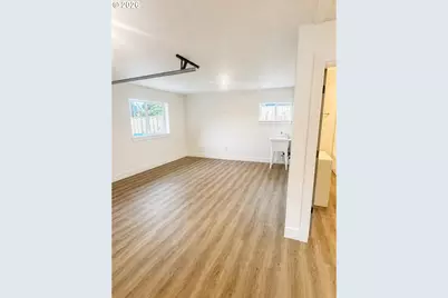 4525 NE 37th Ave, Portland, OR 97211 - Photo 28