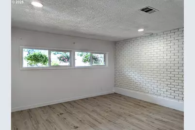 48294 Hills St, Oakridge, OR 97463 - Photo 14