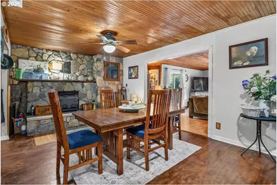 22606 Milk Ranch Rd, Scotts Mills, OR 97375 - Photo 10